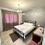 Appartement Near & Blloku Area