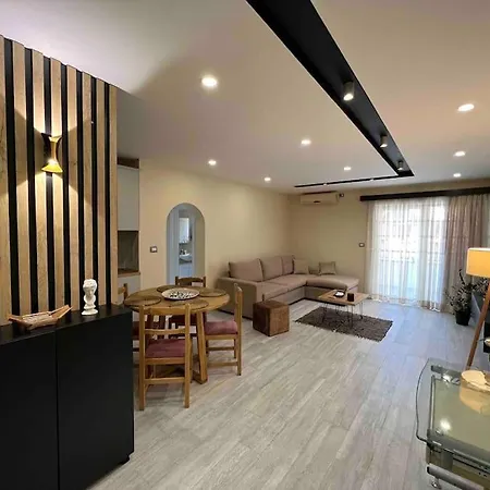 Near & Blloku Area Apartman