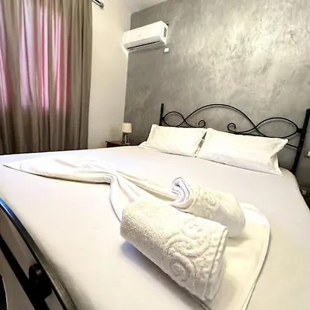 Appartement Near & Blloku Area Tirana